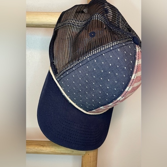 FREEPORT authority hat in blue and red so that you can show that American pride - Picture 2 of 7